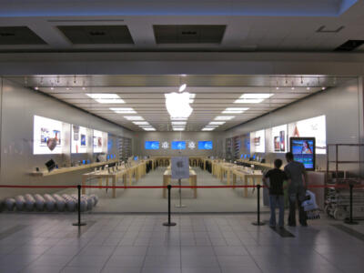 Apple Store, Masonville Mall, London, ON